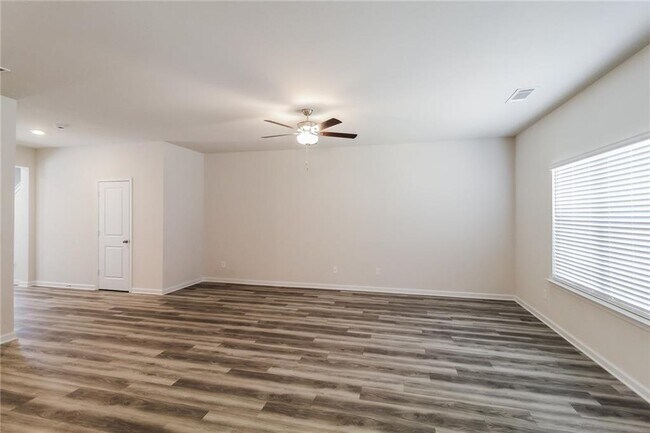 Foto del edificio - 238 Limestone Cir