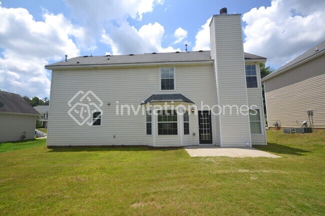 Foto del edificio - 5864 Black Top Way