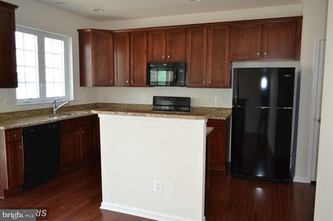 Building Photo - 42822 Pamplin Terrace