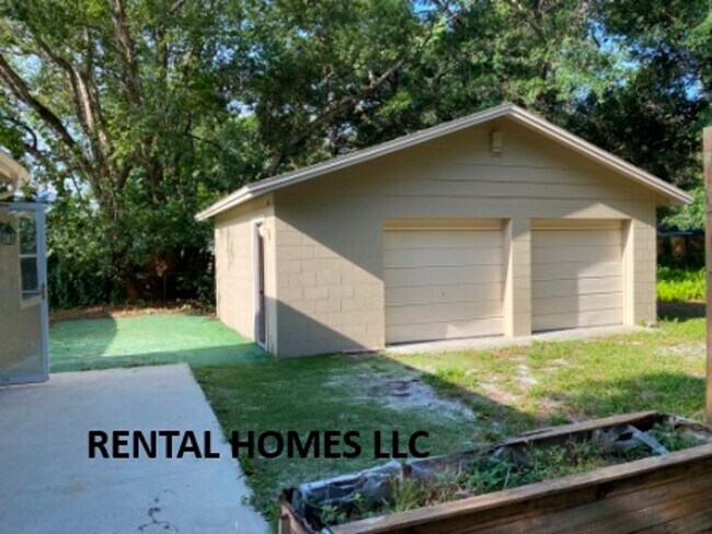 Foto del edificio - Four Bedroom Home, Walking Distance to New Sun Rail, City Hall & Lake Mary Elementary