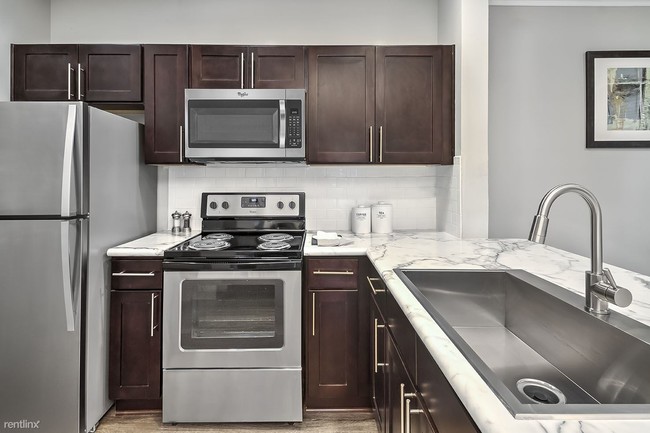 Foto del edificio - 2100 Summit Ridge Loop