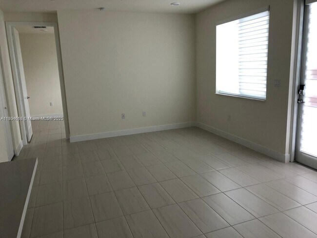 Building Photo - 10226 NW 64th Terrace