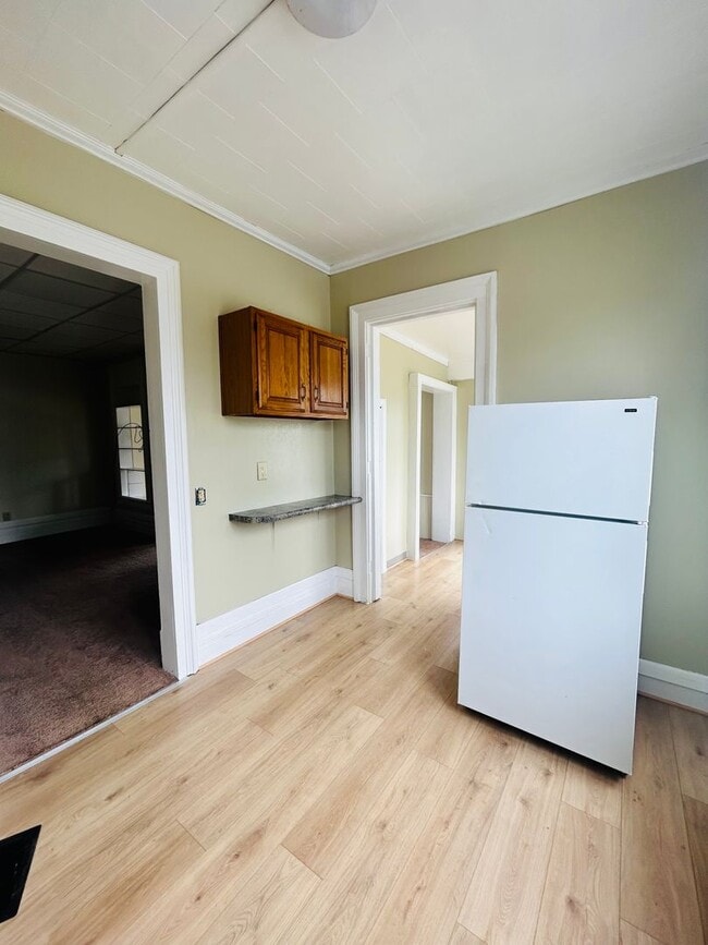 Building Photo - 148 N Mechanic St