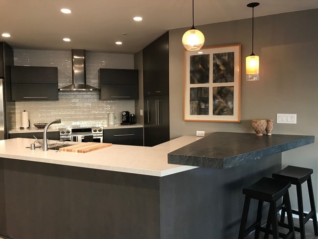 kitchen - 121 S Hope St