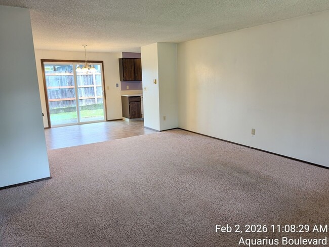 Foto del edificio - 3309 Aquarius Blvd