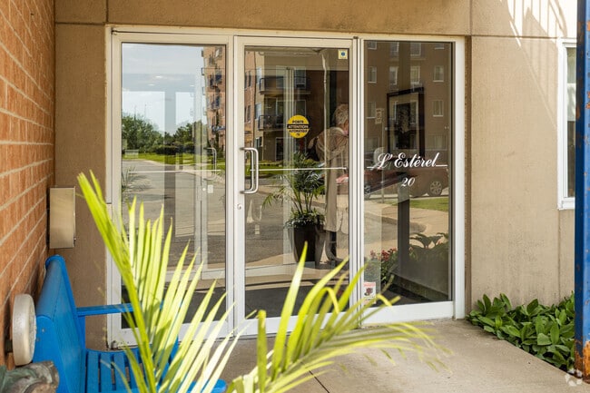 Building Photo - L'Esterel