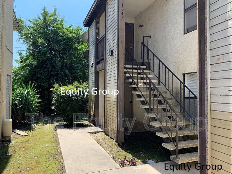 Foto principal - 1347 S Court St