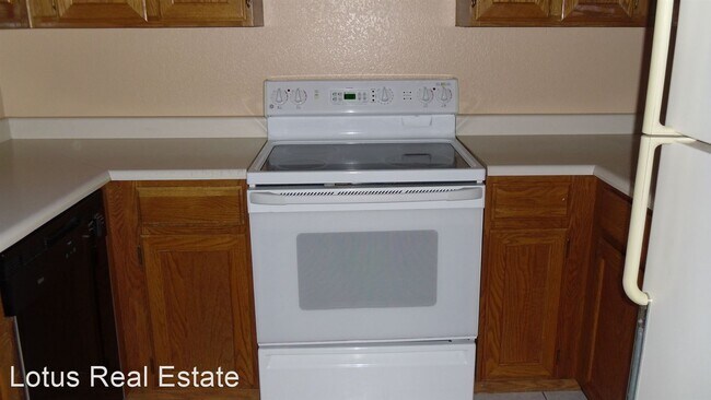 Foto del edificio - 3 br, 2.5 bath House - 2969 N Oregon St.  ...