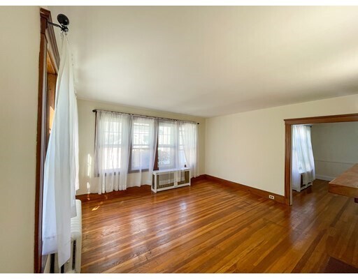 Foto del edificio - 197 Pauline St