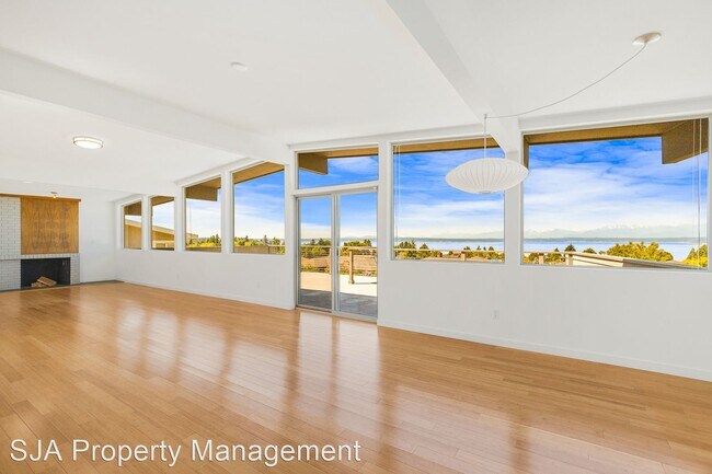 Foto del edificio - 3 br, 3 bath House - 12730 9th Avenue NW