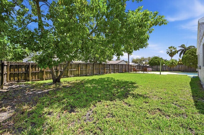 Foto del edificio - 11991 SW 51st Ct