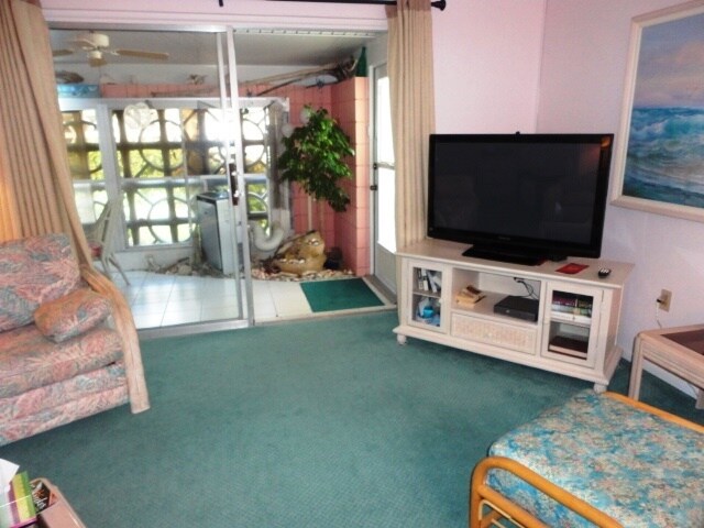 Foto del edificio - 1BR + Den with Murphy Bed/2BA Single level villa on the Beach!