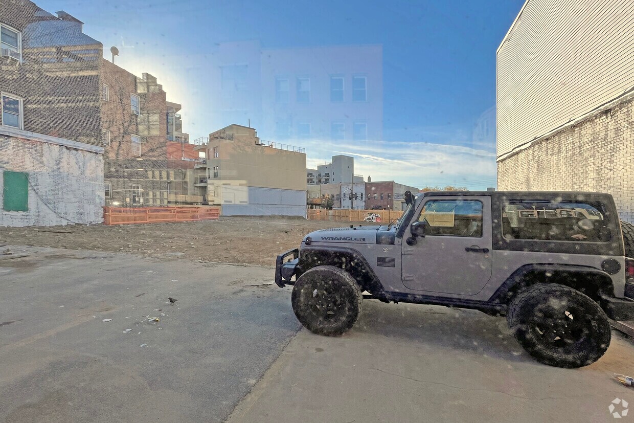 Foto del edificio - Astor Square