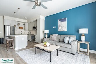 Building Photo - 300 E Broad St