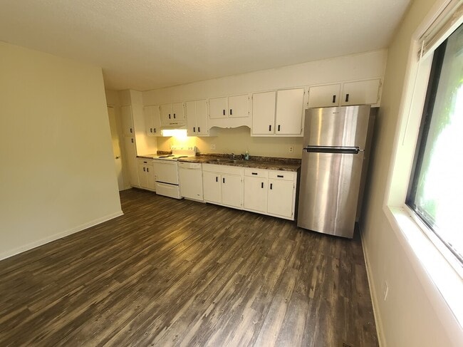 Foto del edificio - 612 Platinum St