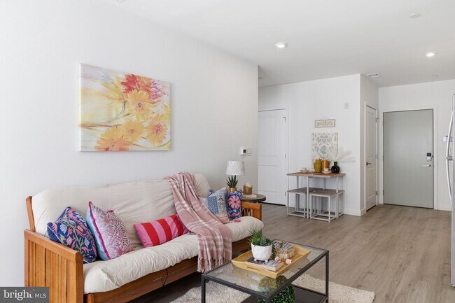 Foto del edificio - 915 N Broad St