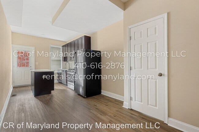 Foto del edificio - 3 br, 1.5 bath House - 1929 W Mosher St