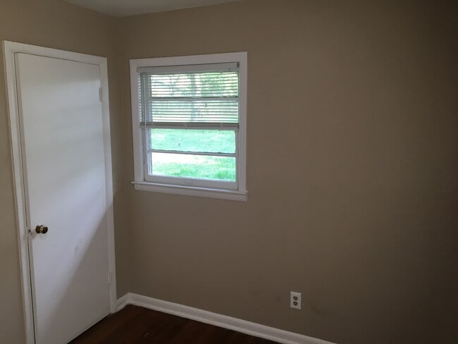 Building Photo - 472 Anniston Dr