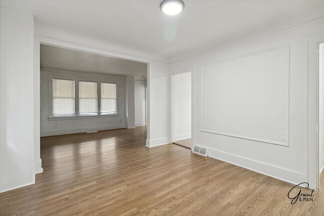 Foto del edificio - 16211 Kentucky St