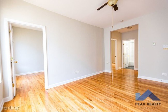 Building Photo - 2 br, 1 bath Apartment - 2148 N Central Ave