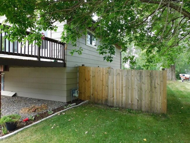 Foto del edificio - 822 Beech St