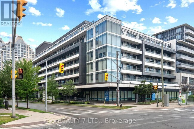 Building Photo - 18 Rean Dr