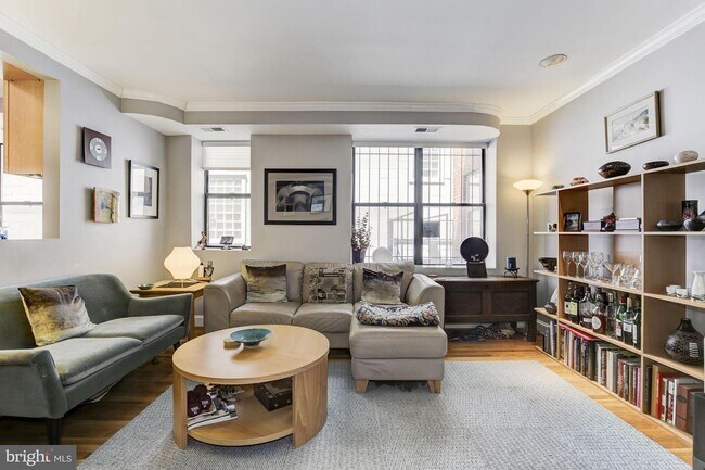 Foto del edificio - 2370 Champlain St NW