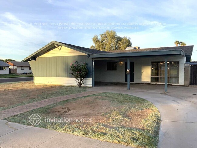 Foto del edificio - 14820 N 32nd Dr