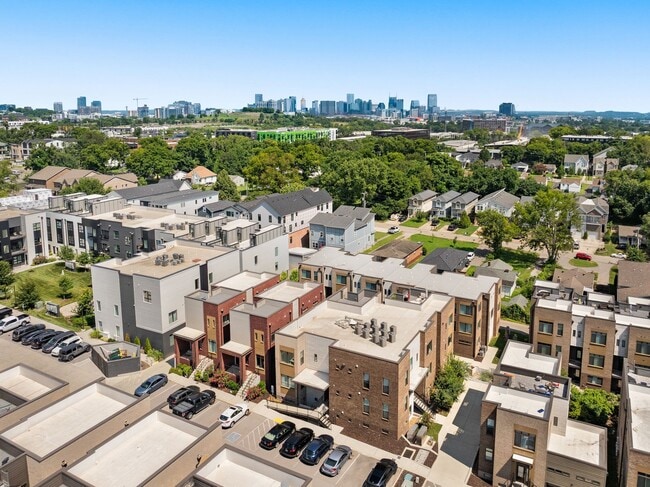 Foto del edificio - 1613 Marshall Hollow Dr