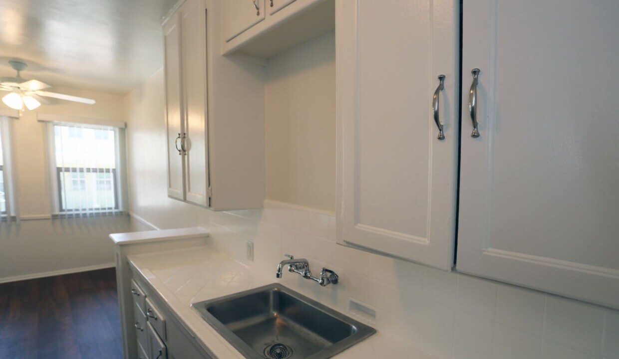 Ladera Apartments Apartments in Los Angeles, CA Westside Rentals