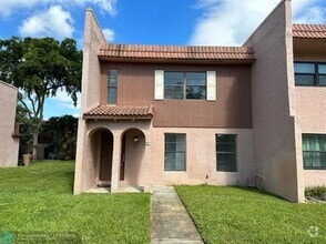 Building Photo - 48 Madrid Ln