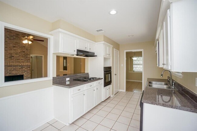 Foto del edificio - 13626 Woodchester Dr