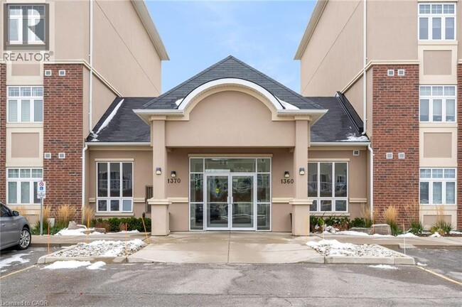 Building Photo - 1370 Costigan Rd