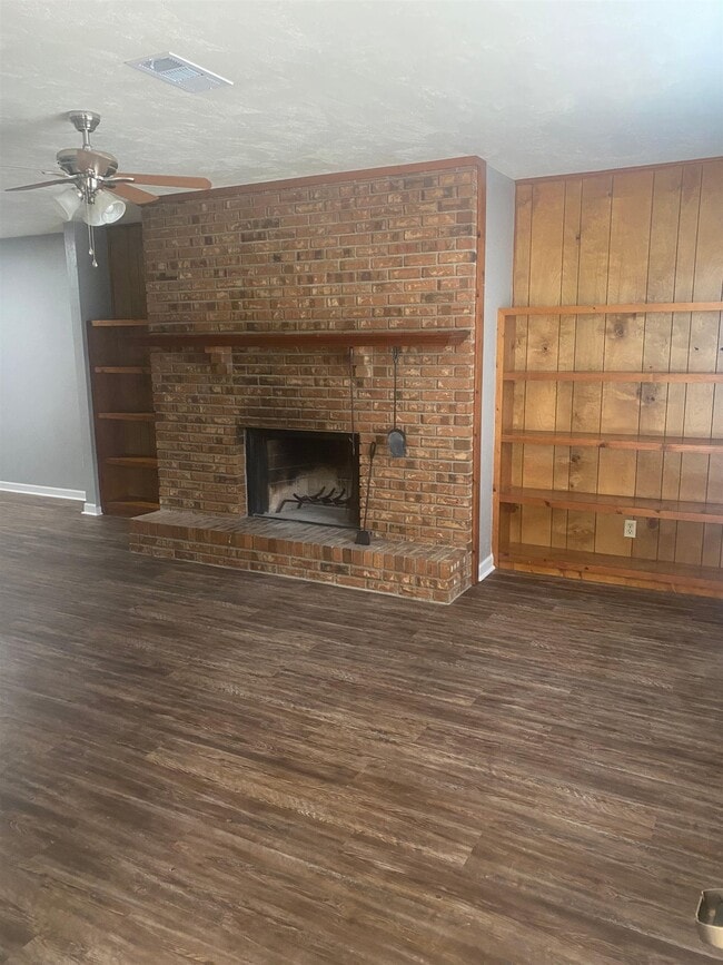 Building Photo - 475 Teal Ln