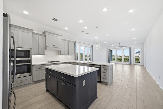 Foto del edificio - 31530 Bramble Holw Ct