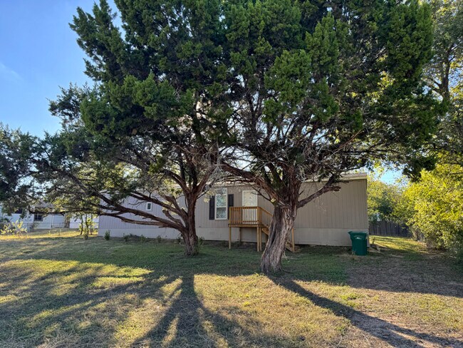 Foto del edificio - 1702 Dakota Trce