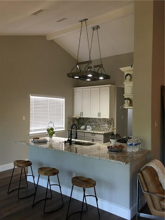 Foto del edificio - 6323 Avery Island Ave