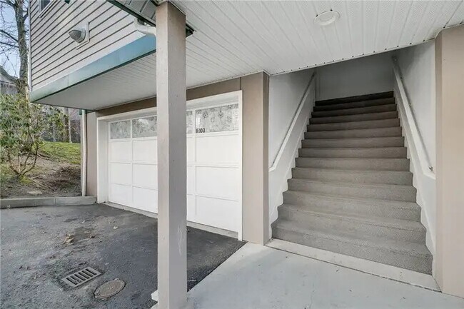 Foto del edificio - 2801 NE 130th St