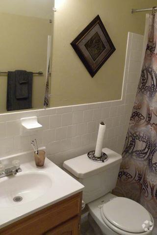 Bathroom - Townsend Square Townhomes