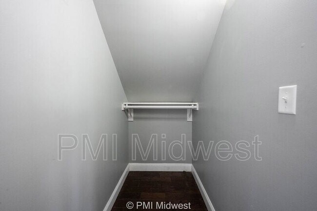 Foto del edificio - 1327 Prospect St