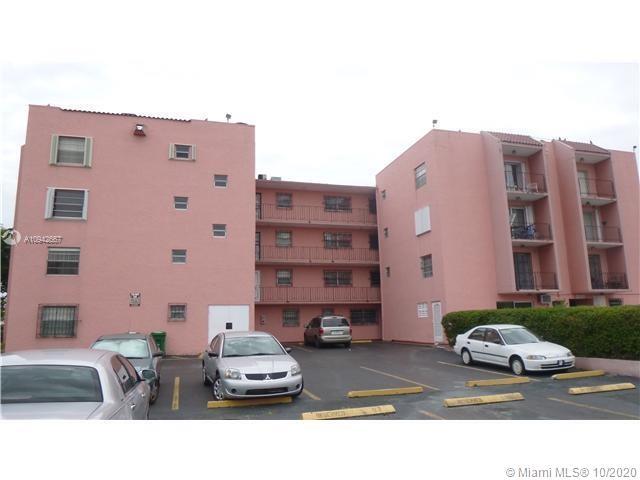 Foto del edificio - 6825 W Flagler St