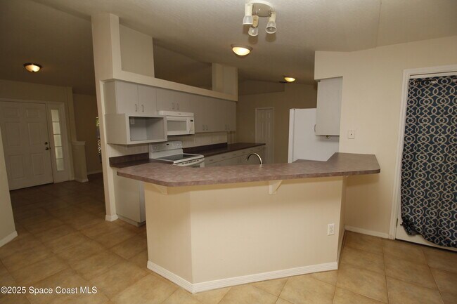 Foto del edificio - 618 Sturbridge Terrace SE