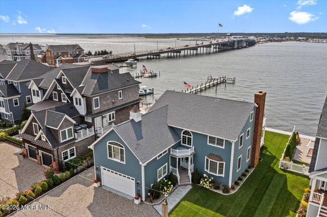 Foto del edificio - 1118 Barnegat Ln