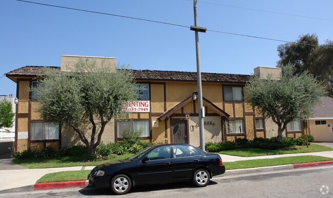 Building Photo - Bryant 2 Apartments