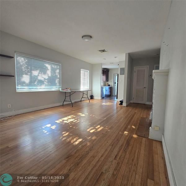 Foto principal - 1643 Funston St