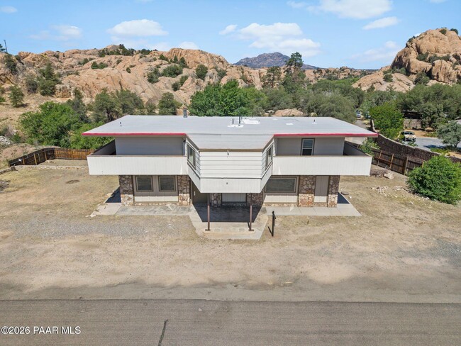 Building Photo - 3396 AZ-89