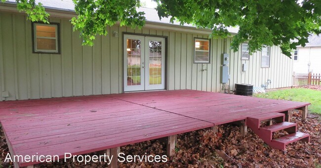 Building Photo - 3 br, 1.5 bath House - 1529 Nichols St