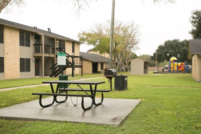 Building Photo - 4315 Carroll Ln