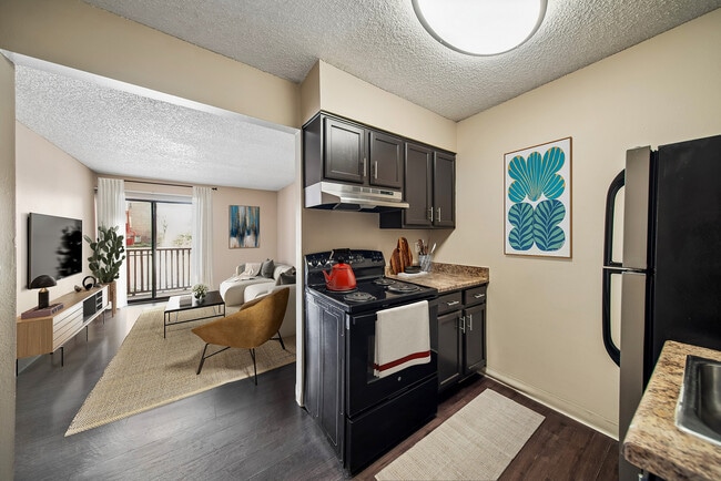Building Photo - ReNew Cherry Creek