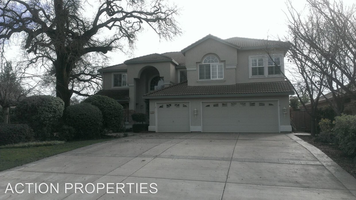 Primary Photo - 5 br, 3 bath House - 108 McMindes Court